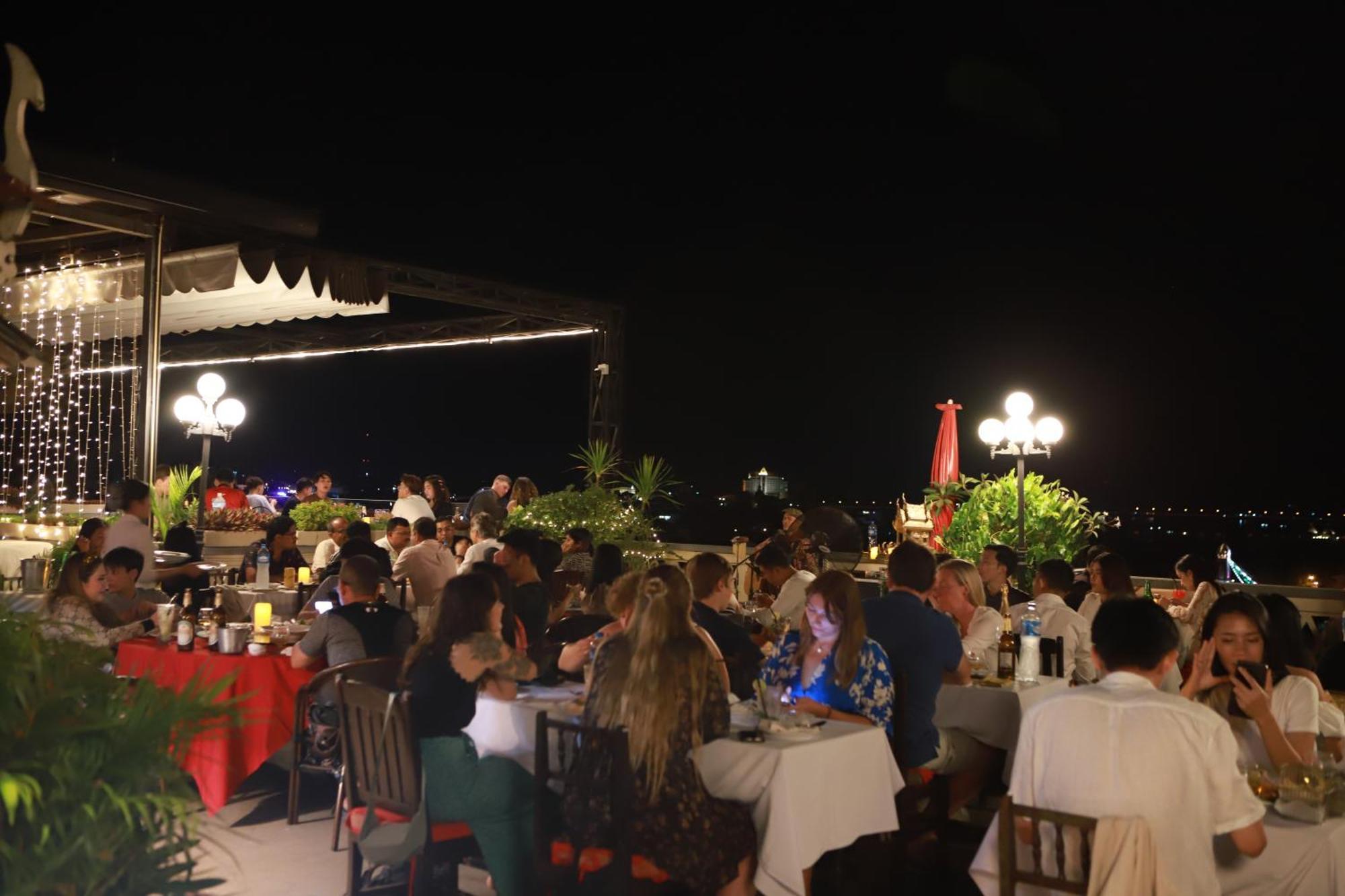Pakse Hotel & Restaurant Zewnętrze zdjęcie