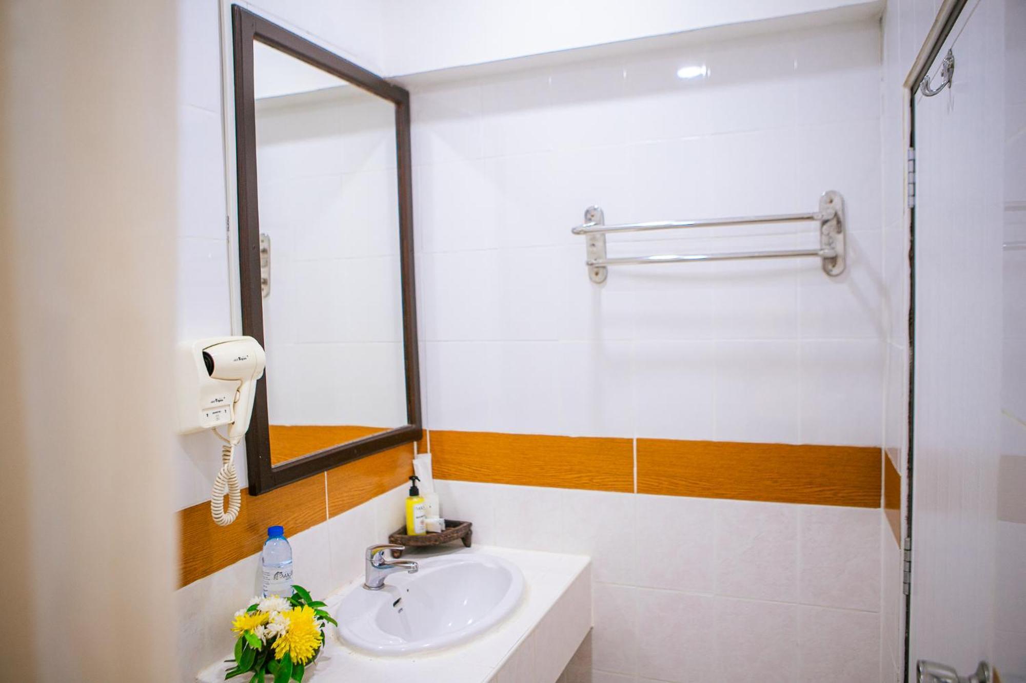 Pakse Hotel & Restaurant Zewnętrze zdjęcie