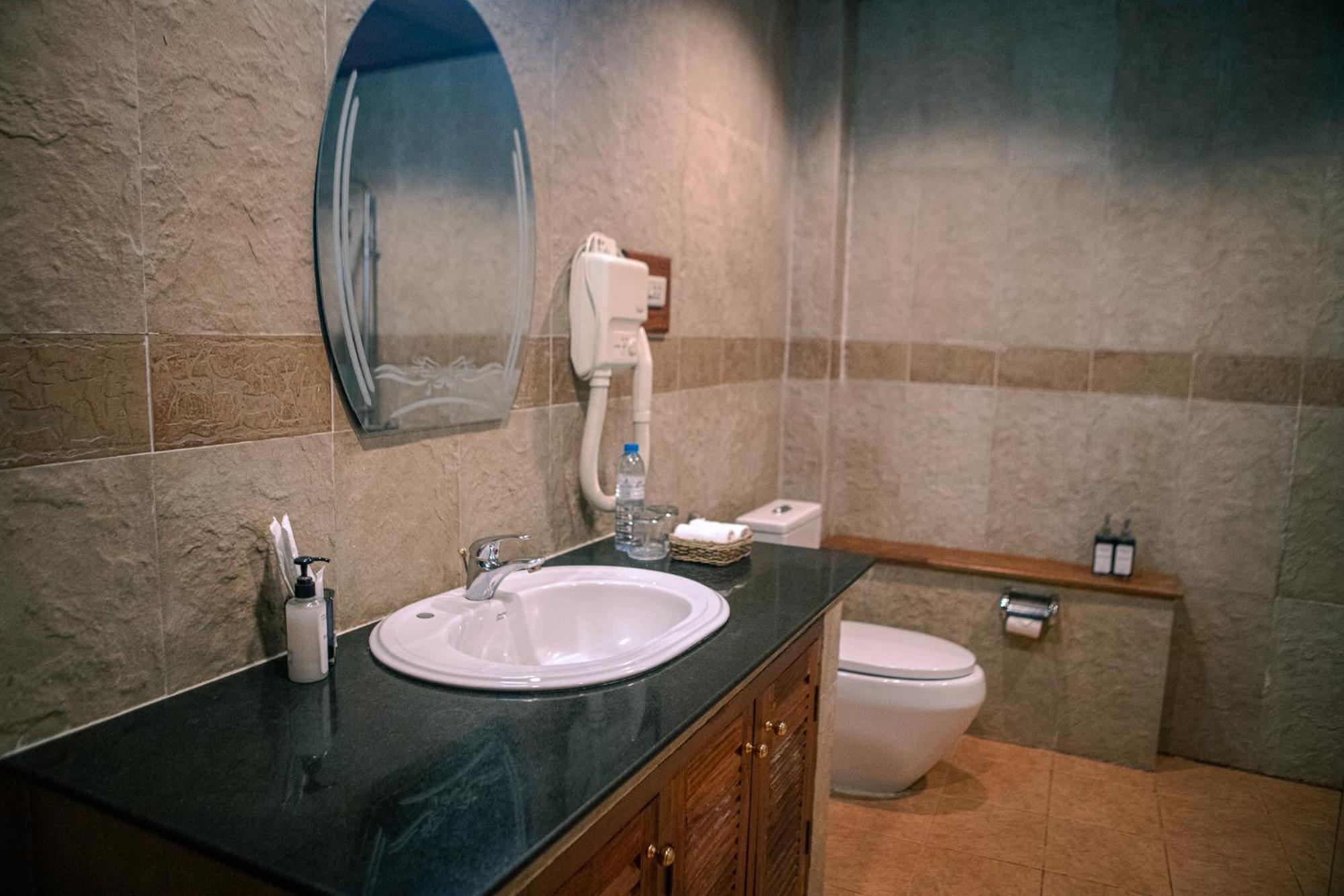 Pakse Hotel & Restaurant Zewnętrze zdjęcie