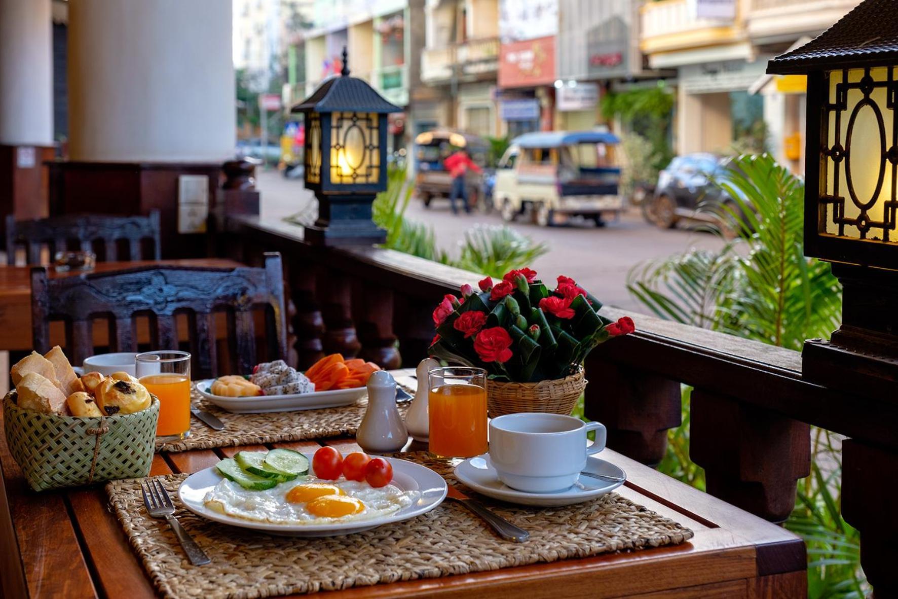 Pakse Hotel & Restaurant Zewnętrze zdjęcie