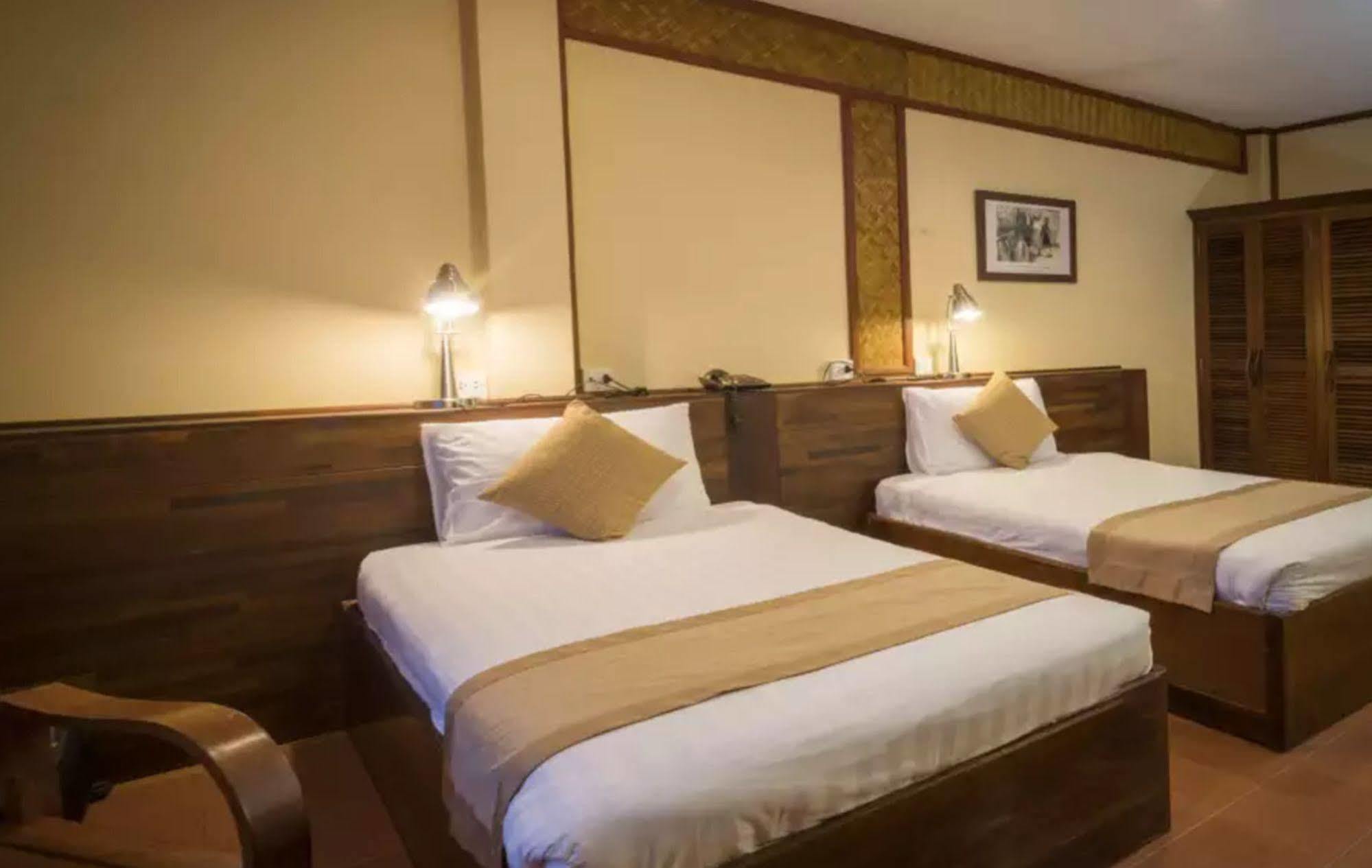 Pakse Hotel & Restaurant Zewnętrze zdjęcie